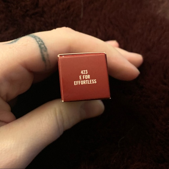 Mac Love Me Lipstick - Picture 4 of 4